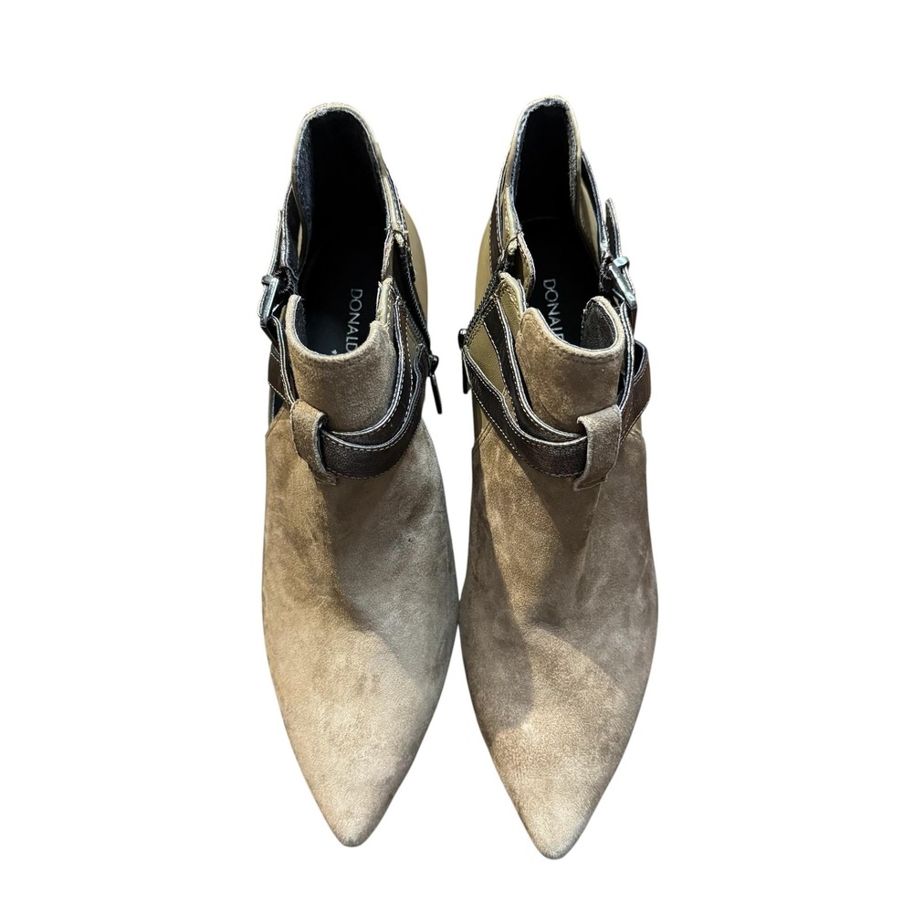 Donald J Pliner Booties Womens Size 7.5 Beige Suede Ankle Zip Buckle Pointed Toe